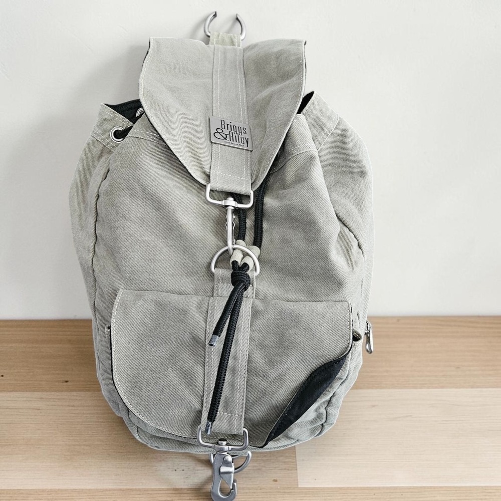 Vintage Briggs & Riley Half Moon Bay Canvas Sling Backpack Sage Green Gorpcore